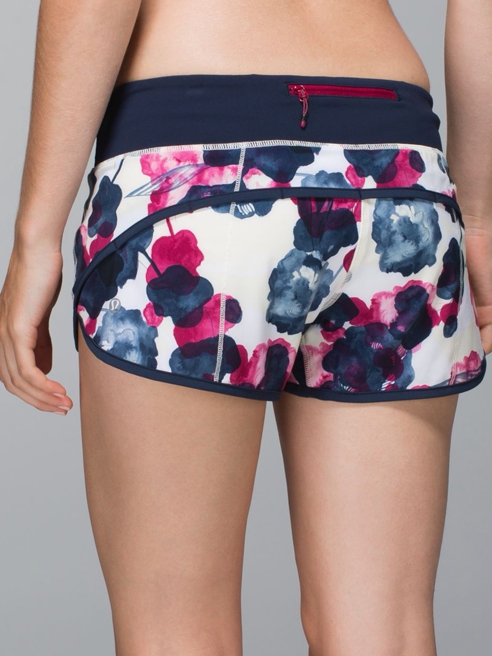 Lululemon Run: Speed Short *4-way Stretch